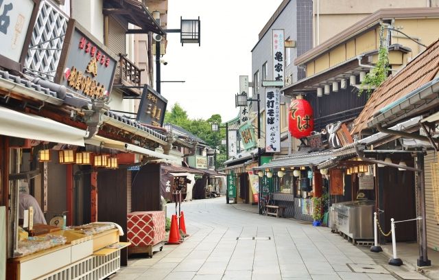 帝釈天参道　30510191_s.jpg