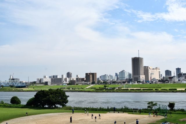 荒川河川敷 荒川区千住方面.jpg