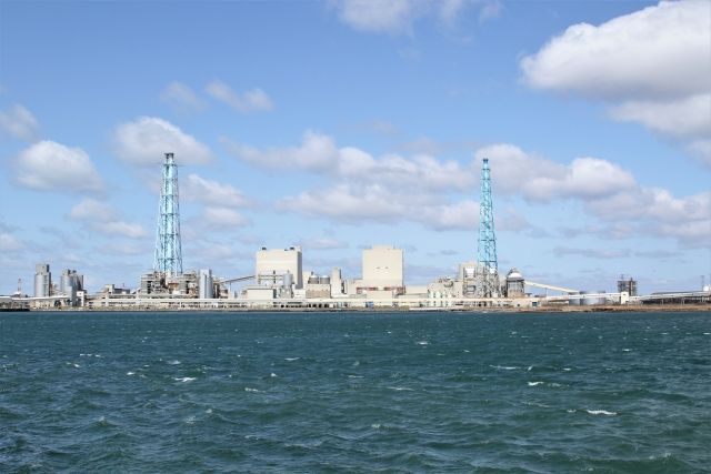 北海道電力苫東厚真発電所.jpg